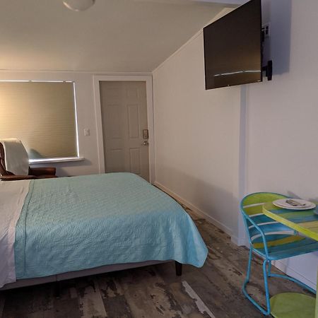 Beachpoint Cottages Siesta Key Bagian luar foto