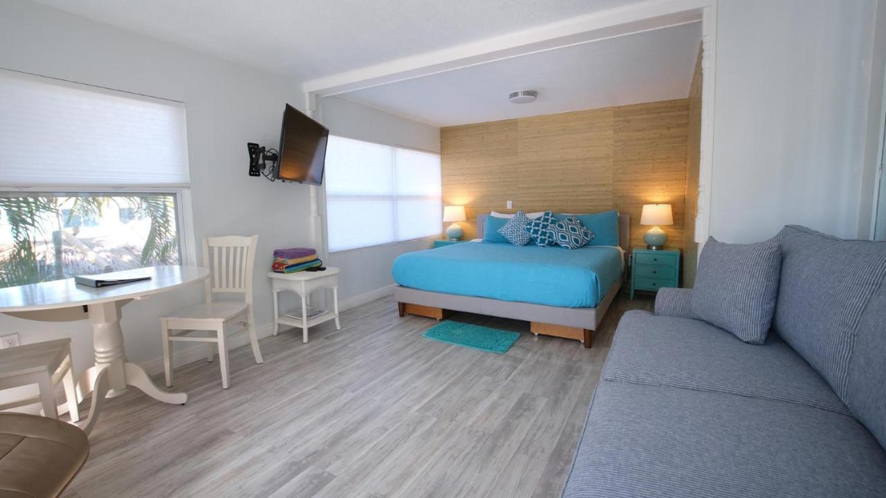 Beachpoint Cottages Siesta Key Bagian luar foto