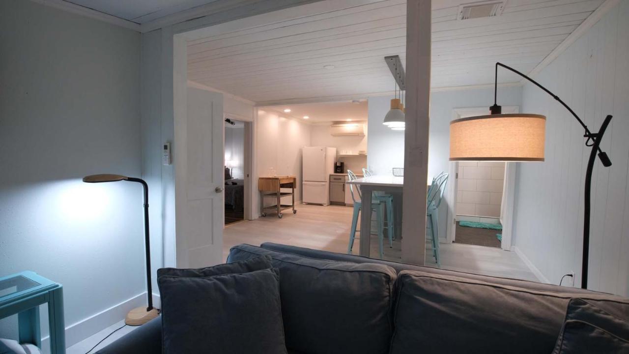 Beachpoint Cottages Siesta Key Bagian luar foto